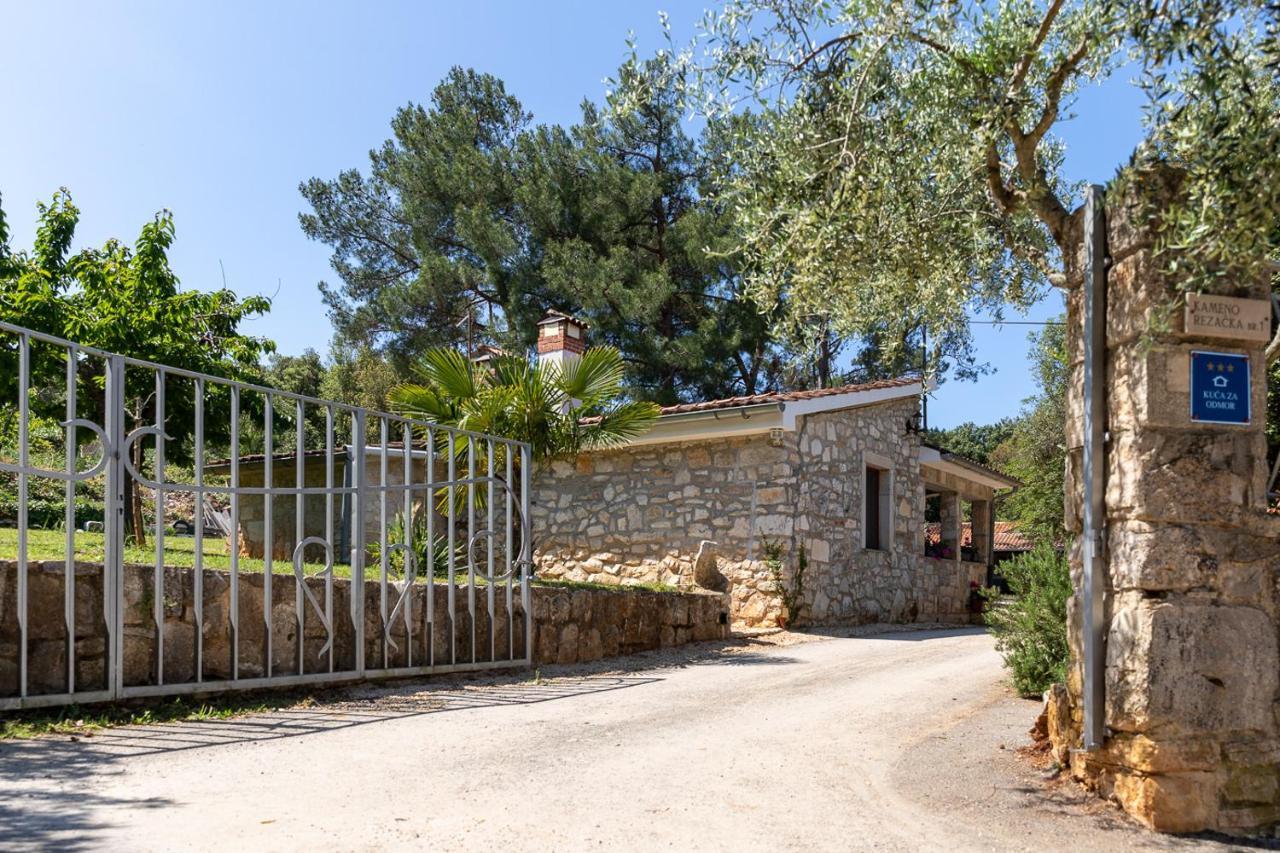 Holiday House Hana Rovinj Luaran gambar