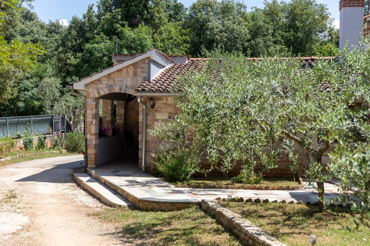 Holiday House Hana Rovinj Luaran gambar